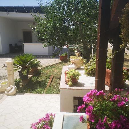 B&B Angolo Magico Parabita Ngoại thất bức ảnh