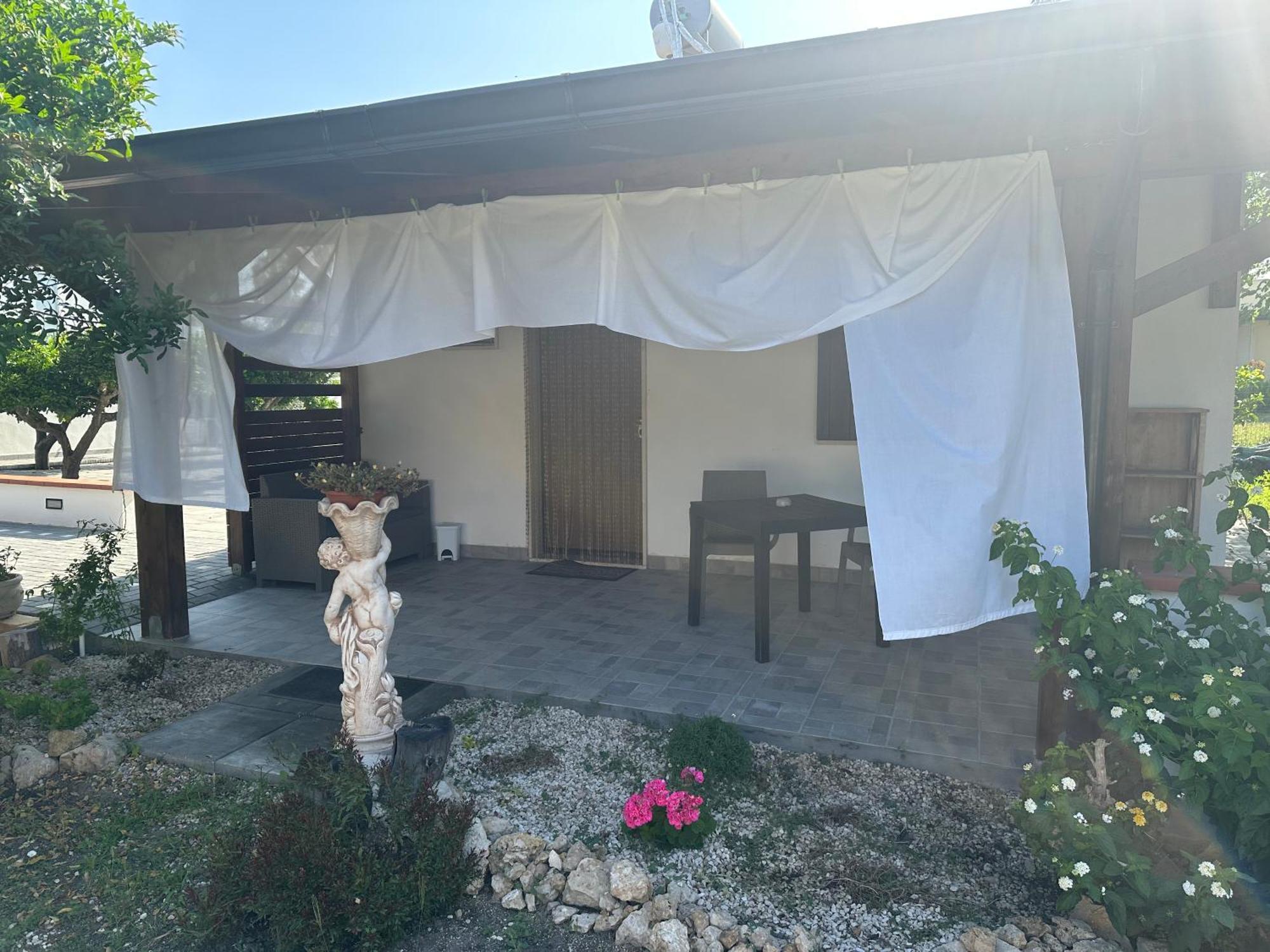 B&B Angolo Magico Parabita Ngoại thất bức ảnh